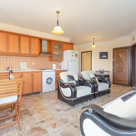 Kiwi Apartment